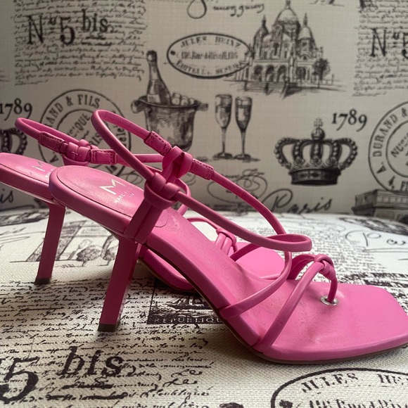 Marc Fisher Mlgadella Sandals - Picture 5 of 5